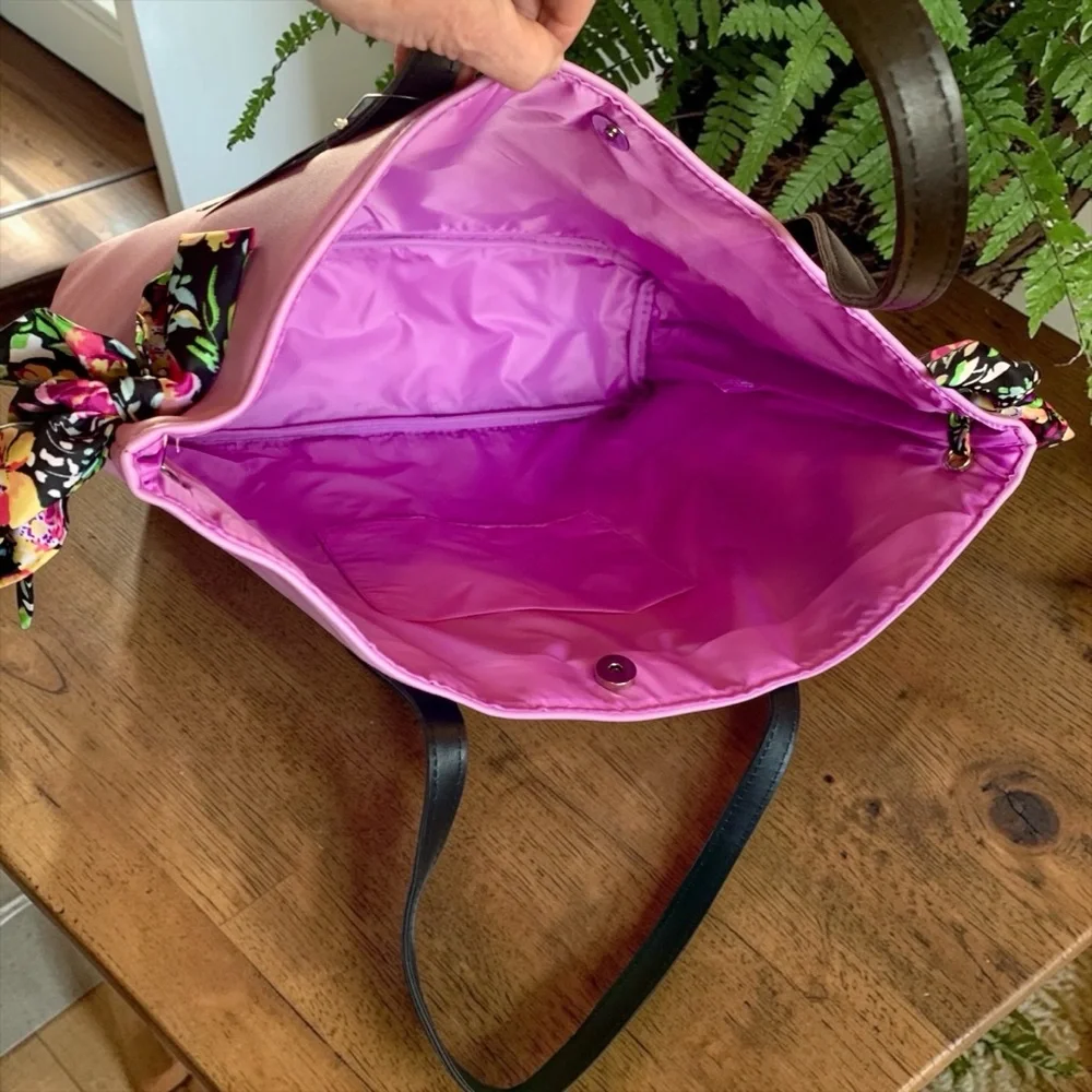 Violet ‘Simply Spring’ deep & wide Tote Bag with Floral Accent Bows. NWT - Picture 7 of 7